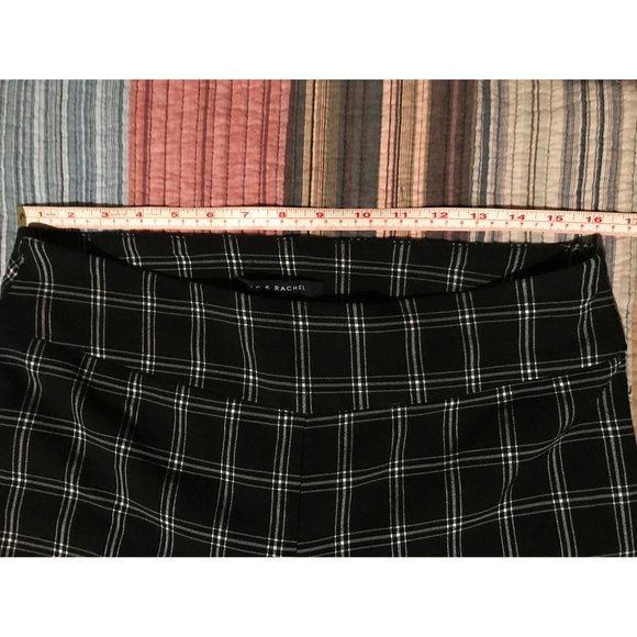 Straight Leg Checkered Pants - Picture 4 of 6